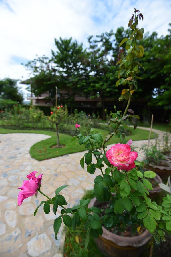 โรส วิลลา รีสอร์ต Hotel ปากช่อง ภายนอก รูปภาพ